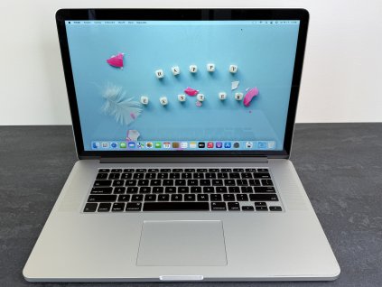 MacBook Pro 15'' 2015 / i7 / 16GB / 512GB SSD / Silver - DPH
