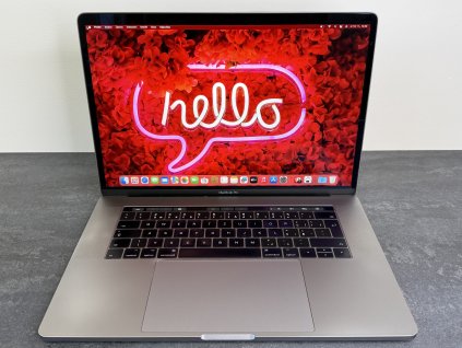 MacBook Pro 15'' 2017 / i7 / 16GB / 256GB SSD / Space Gray - DPH