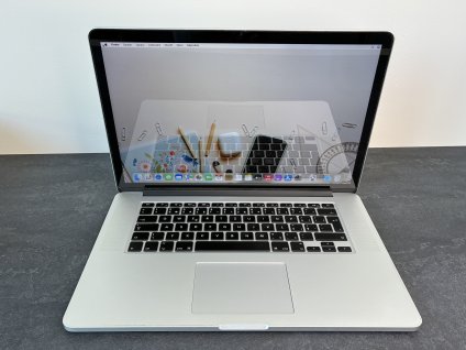 MacBook Pro 15'' 2015 / i7 / 16GB / 512GB SSD / Silver  - DPH