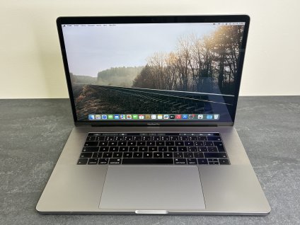 MacBook Pro 15'' 2018 / i7 / 16GB / 512GB SSD / Space Gray  - DPH