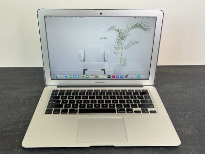 MacBook Air 13'' 2015 / i5 / 4GB / 128GB SSD / Silver - DPH