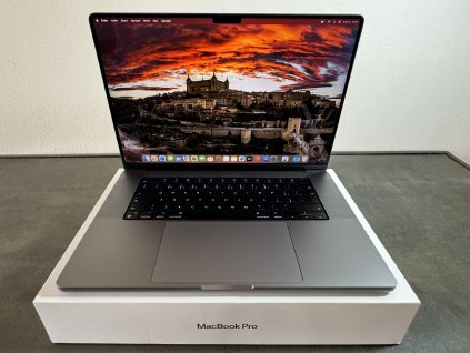 MacBook Pro 16" 2021 M1 Pro 16GB / 500GB