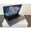 MacBook Air 15' '2023 / M2 / 8GB / 256GB SSD / Space Gray / Kompletní balení