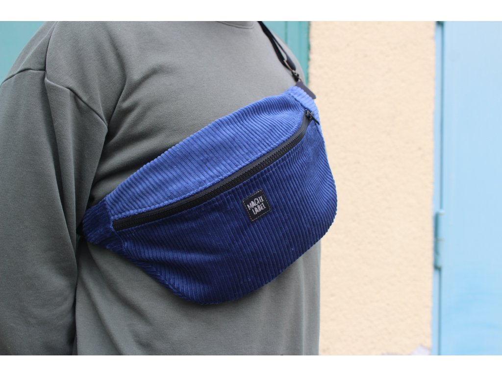 Manšestrová ledvinka modrá