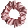 Saténová scrunchie gumička do vlasů - Starorůžová