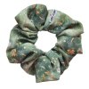 Saténová scrunchie gumička do vlasů - Louka