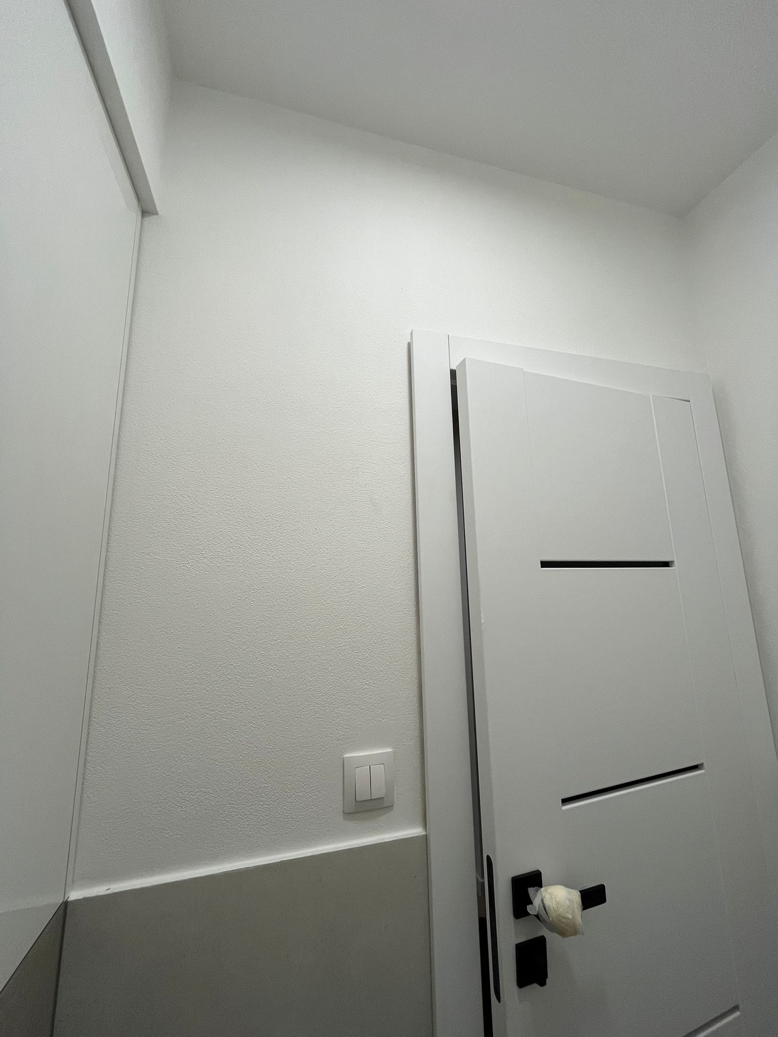 Bytový interiér před doplněním mechové dekorace