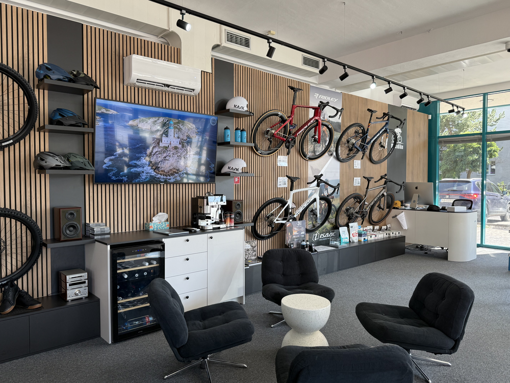 Predajňa a showroom MacoBike Bratislava