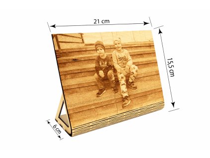 Gravírovanýnašířku