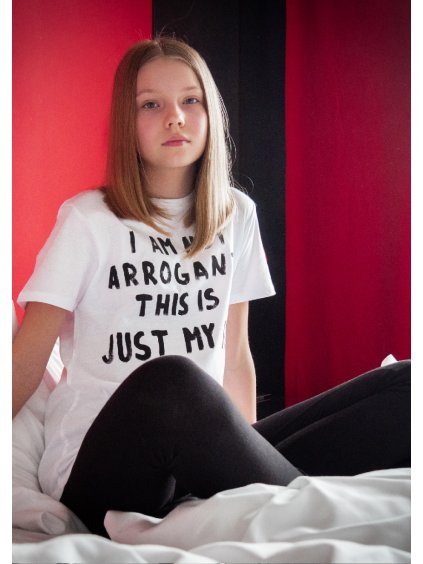 Dětské triko I am not arrogant this is just my face.