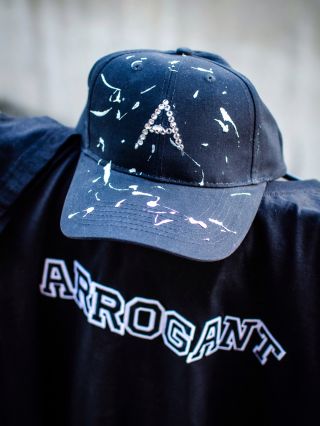 Kšiltovka Shine 💎 PS: kameny nanášíme růčo, takže kdybys z nich chtěla udělat třeba svoje počáteční jméno nebo iniciály,...