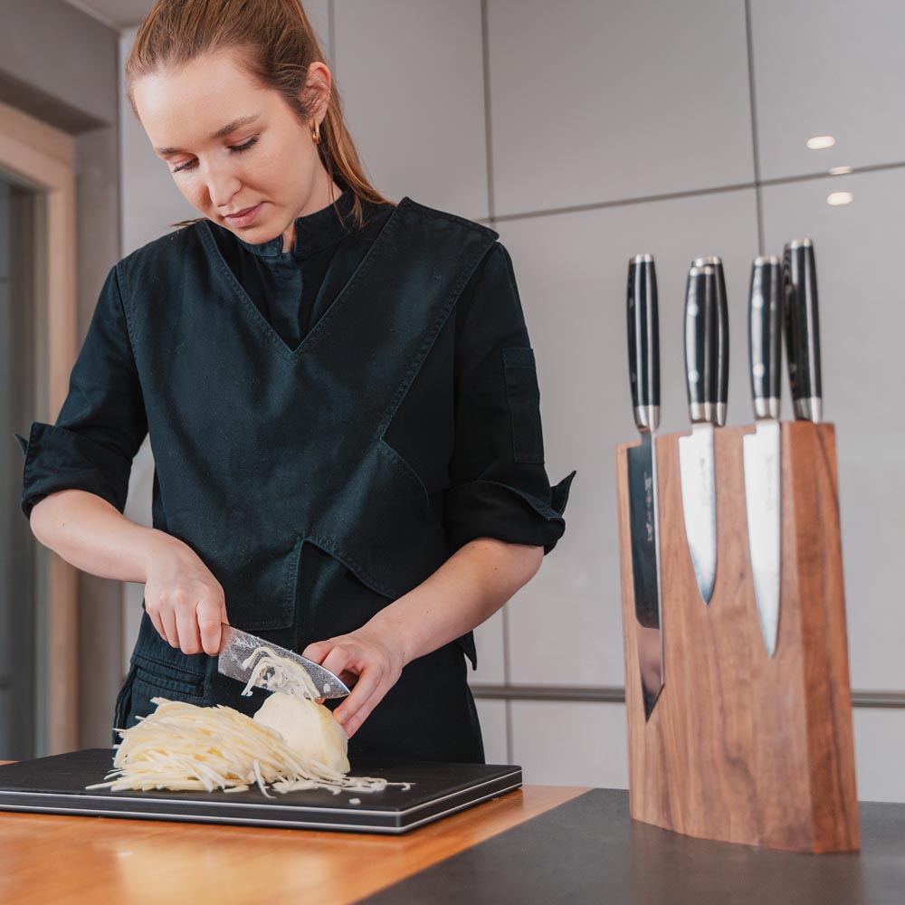 Magnetické stojany na nože