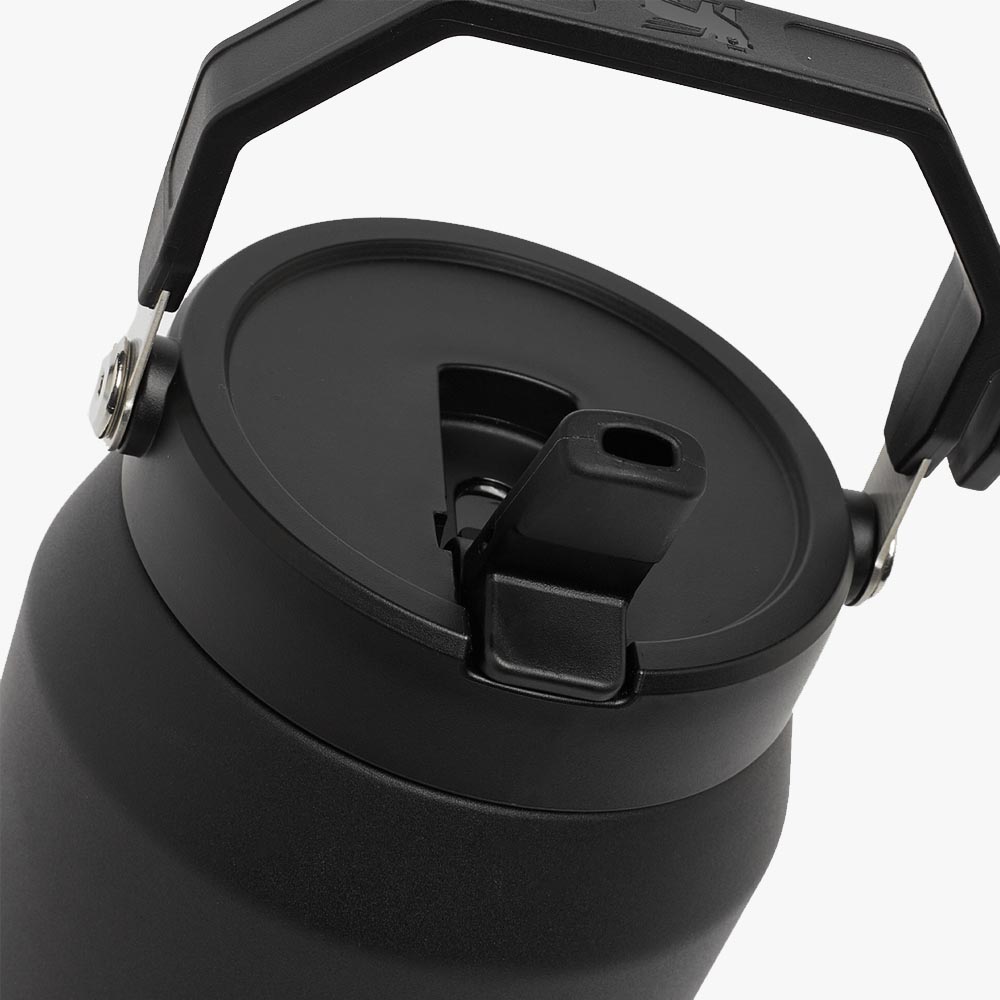 Stanley termoláhev IceFlow™ Flip Straw
