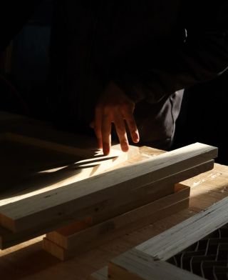 🇯🇵 Japonsko má velmi silnou regionální specializaci. Tradice, dostupnost materiálu i historické řemeslné cechy často...