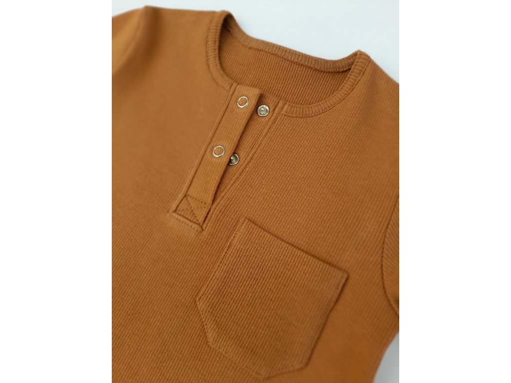 BOY'S T-SHIRT CARAMEL Velikost: 98