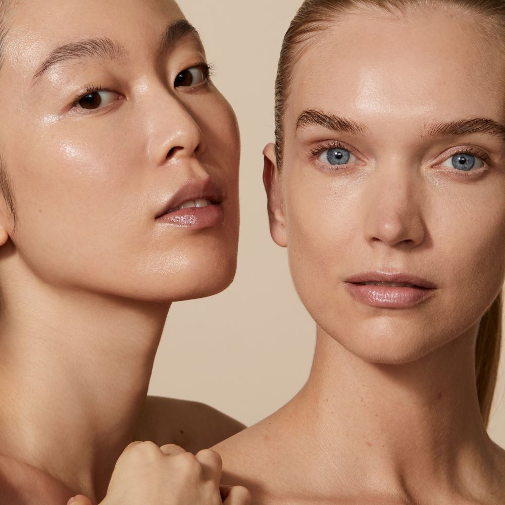 Lifting obličeje: Vsaďte na nejlepší produkty s vyhlazujícím efektem