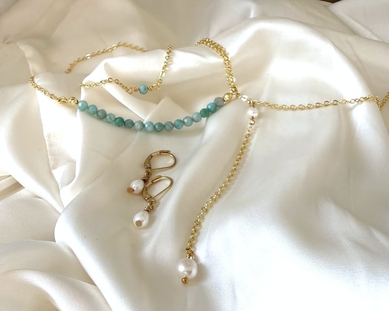 TRENDY VE ŠPERCÍCH PRO ROK 2025