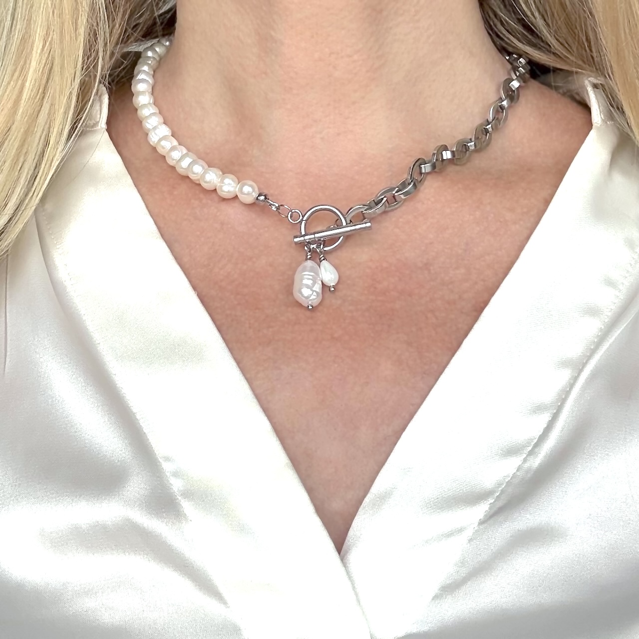 nahrdelnik-z-perel_1