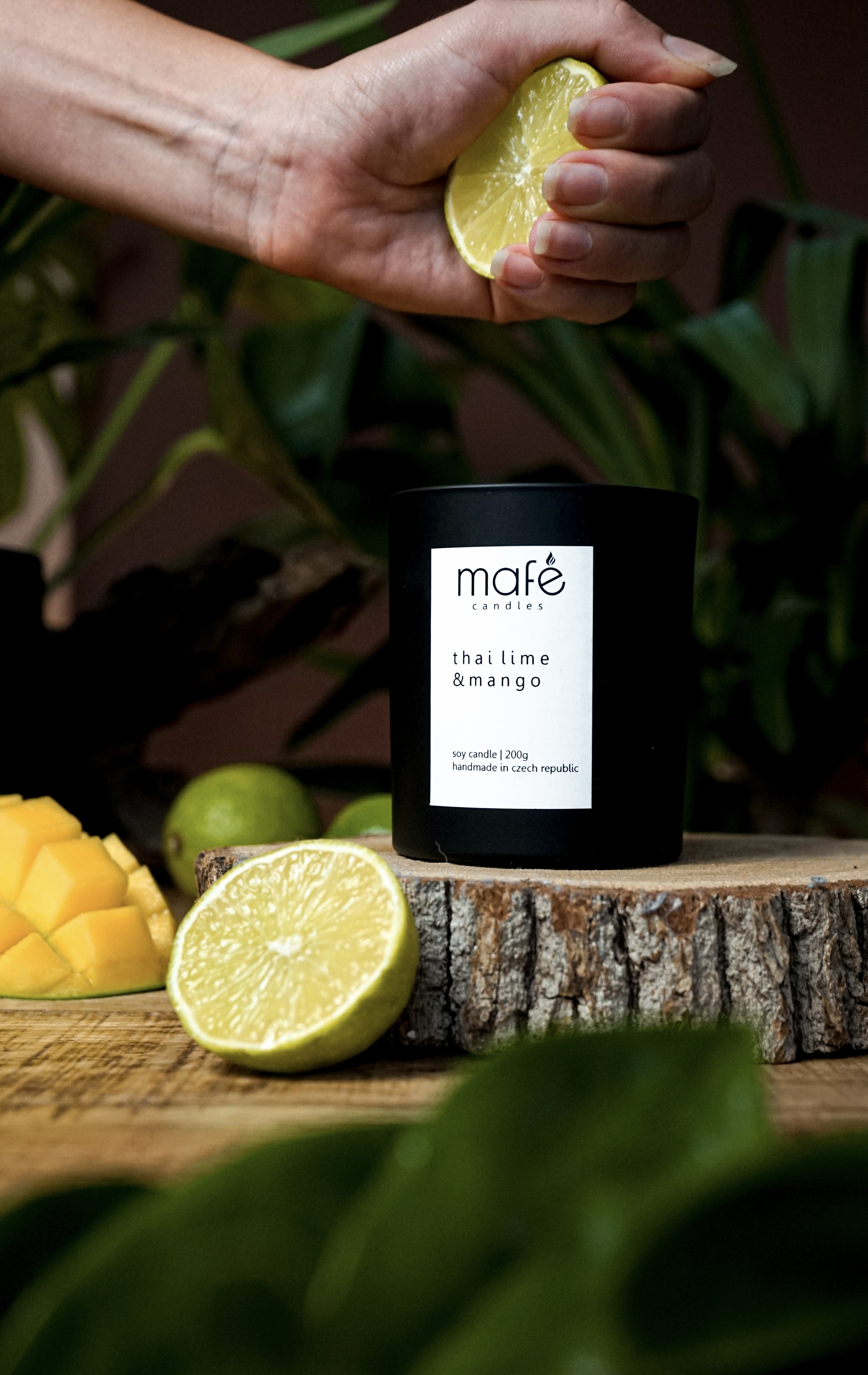Sójová vonná svíčka Thajská limeta & mango Mafe candles