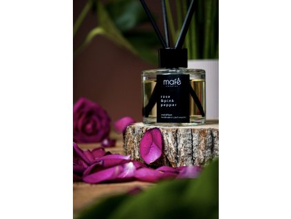 Tycinkovy-aroma-difuzer-bytova-vune-ruze-ruzovy-pepr-100ml