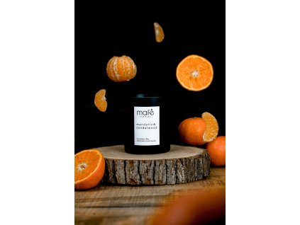 Sojova-vonna-svicka-mandarinka-santalove-drevo-200g