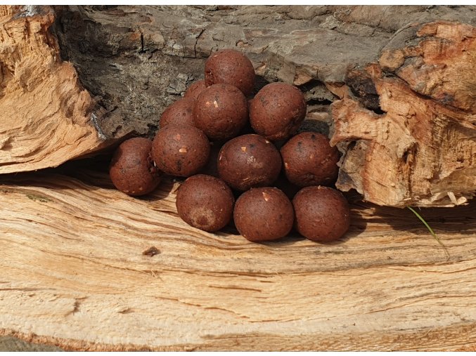 Boilies MF4 Kořeněný Korýš 900g