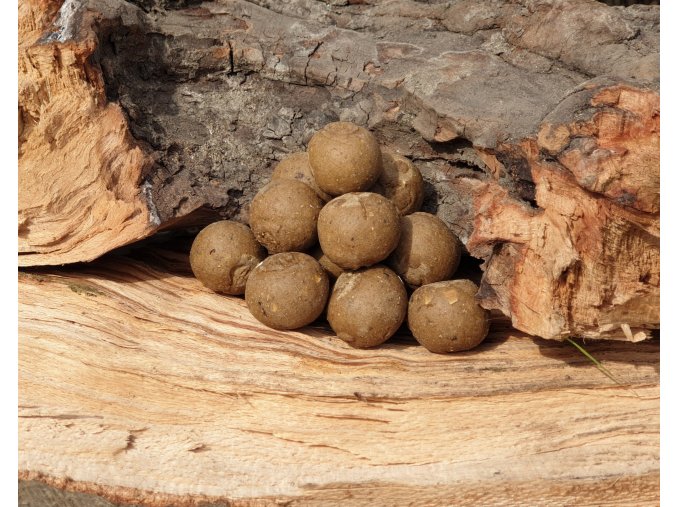 Boilies MF2 Skopex - Oliheň 900g