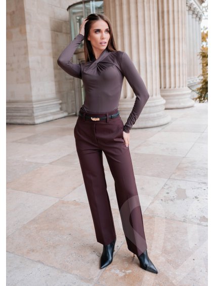 Magenta 2025 tel logozott 3het22