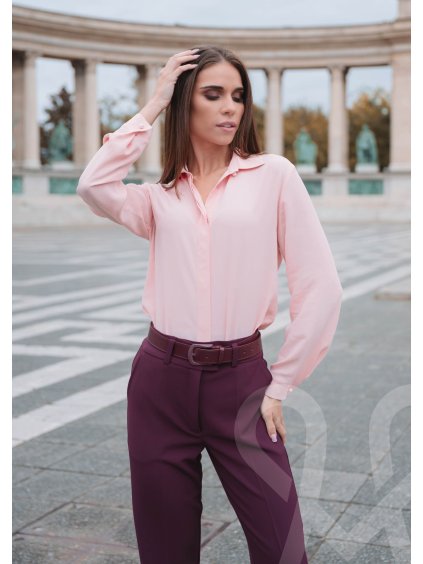 Magenta 2025 tel logozott 4het35