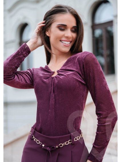 Magenta 2025 tel logozott 4het4