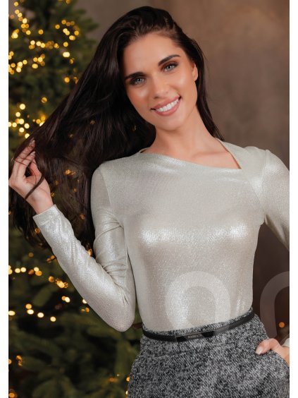 Magenta 2025 tel logozott 5het23