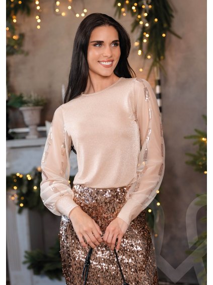 Magenta 2025 tel logozott 5het7