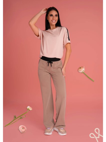 Magenta 2026 tavasz logozott 2het30