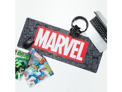 99528710 herni podlozka marvel logo
