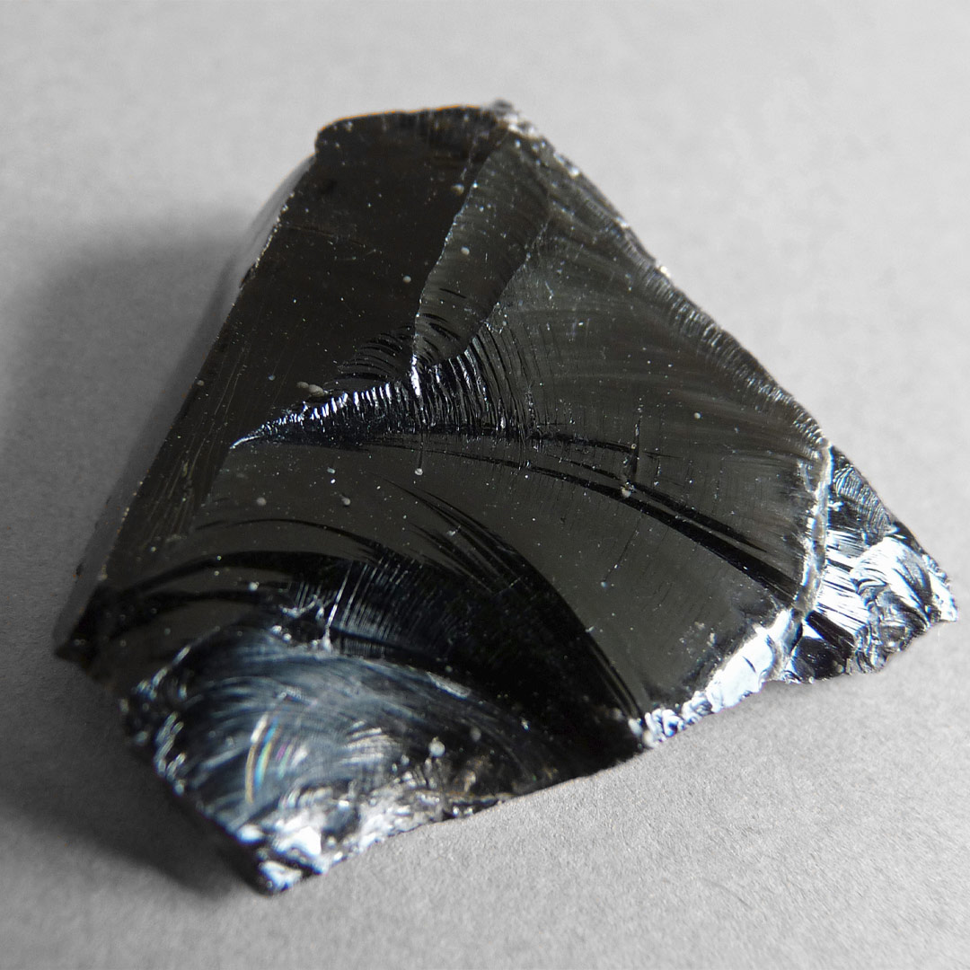 Obsidián: Polodrahokam s bohatou históriou