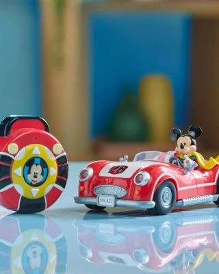 Nové auto na ovládání právě v prodeji 🤩 #magicmouse #mickeymouse #cars