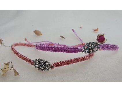 Shamballa náramek s kovovým mezidílkem