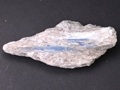 Kyanit surový 305g #01 + až 10% sleva po registraci