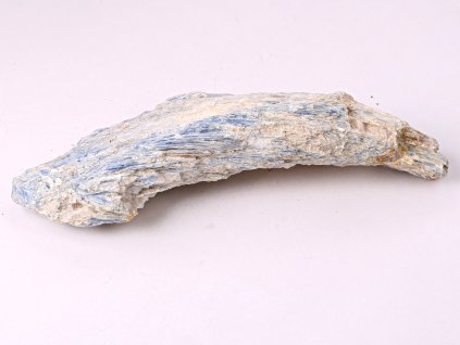 Surový kámen Kyanit Disten – 1,03 kg #L005