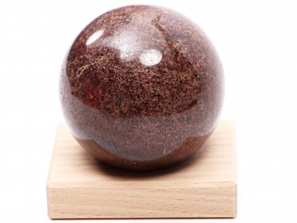 Granát koule 72 mm 670g přírodní kámen + dřevěný podstavec #476