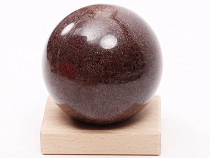 Granát koule 82 mm 1.040g přírodní kámen + dřevěný podstavec #479