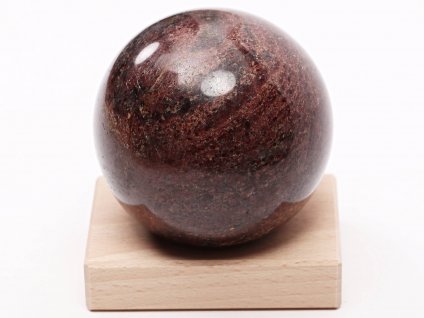 Granát koule 75 mm 790g přírodní kámen + dřevěný podstavec #480