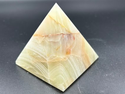 Aragonit pyramida 6,2 x 6,2 cm - TOP kvalita #K529 - leštěná aragonitová pyramida