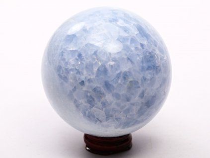 Kalcit modrý koule 80 mm 685 g přírodní kámen + dřevěný podstavec #K1045