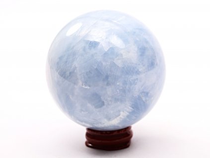 Kalcit modrý koule 75 mm 553 g přírodní kámen + dřevěný podstavec #K1051