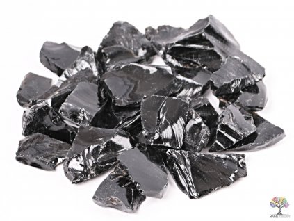 Obsidián černý surový kámen 2 - 7 cm Madagaskar #588