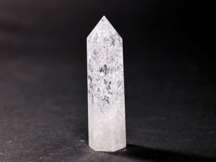 Obelisk kryształ pęknięty 65 g, szpica 81 mm #A159