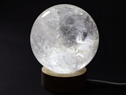 Kryształowa kula 87 mm 940 g naturalny kamień + drewniana podstawa z diodami LED #A383