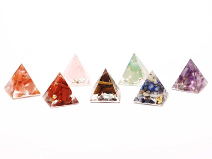 Orgonitové pyramidy čakrové se symboly - sada 7 ks 2x2 cm #OR014