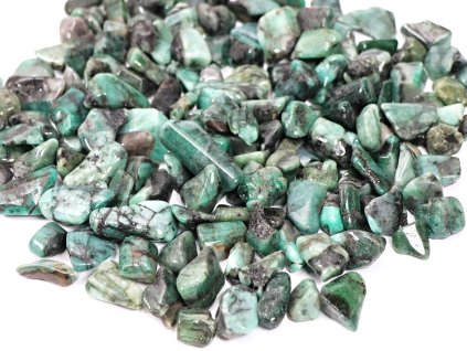 Kamień szlifowany szmaragdowy, rozmiar 15–25 mm – Brazylia #214
